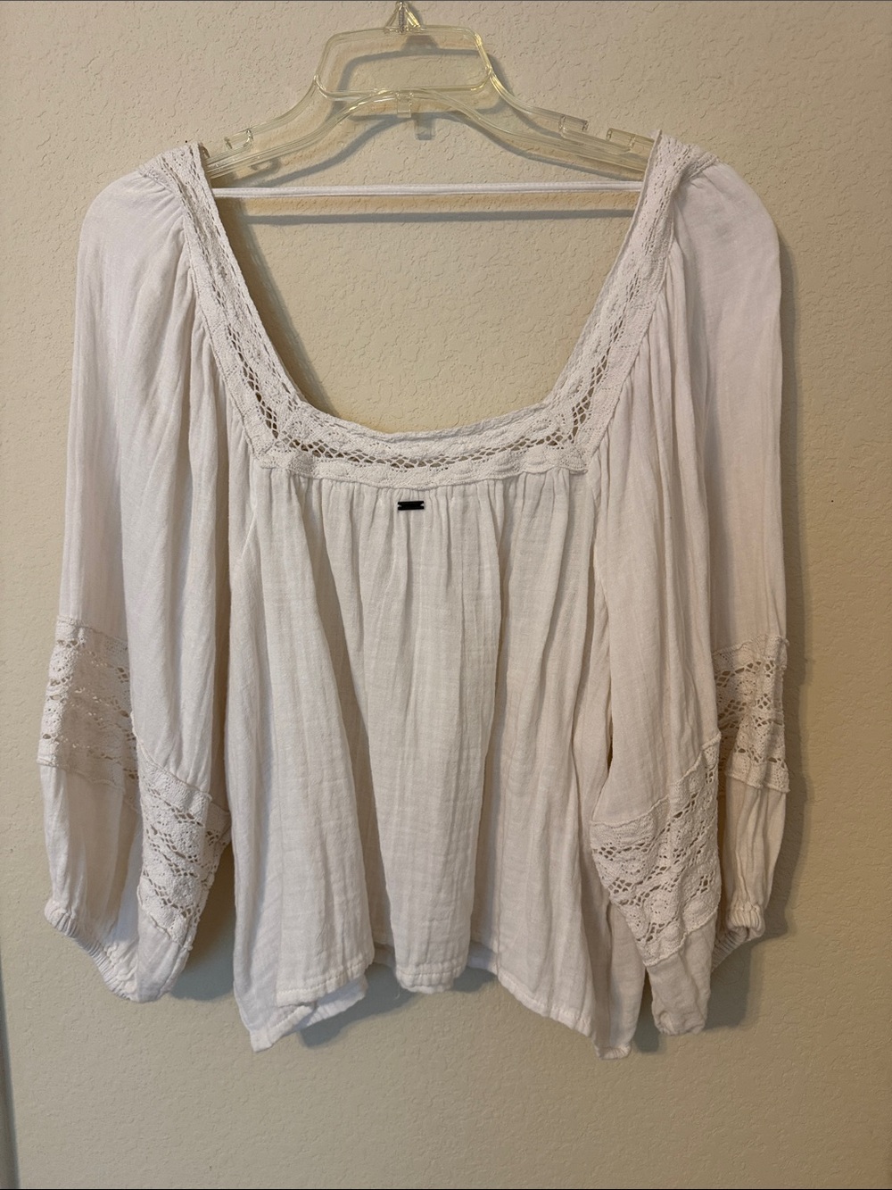 O'Neill White Crochet-Trim Peasant Top - Picture 3 of 5